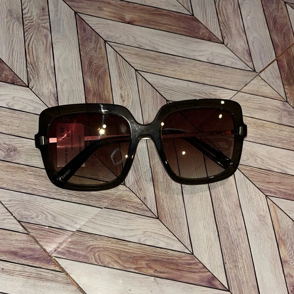 Diff Eyewear Sandy Olive Green Mirrored Gradient Lens Oversized Sunglasses